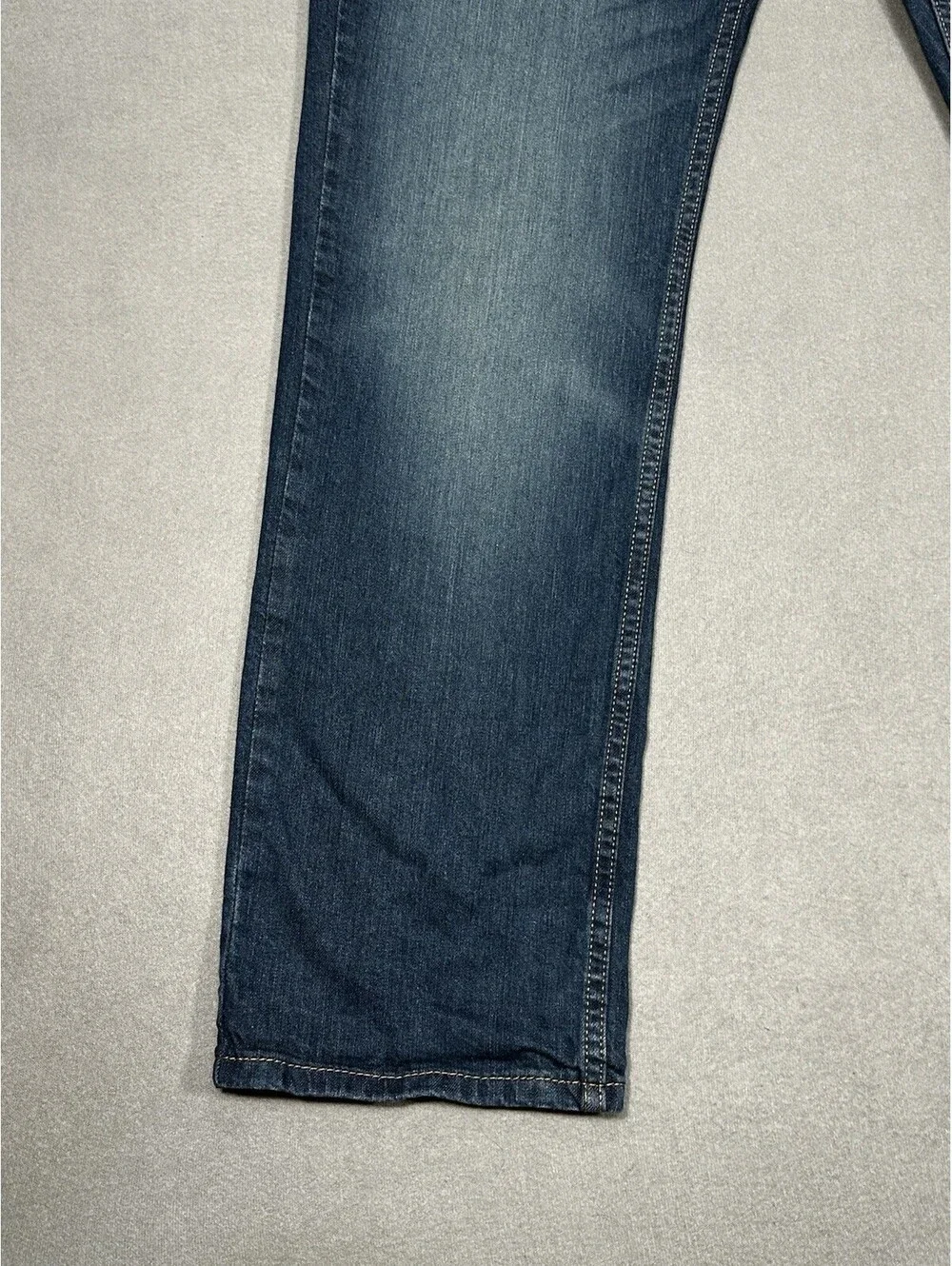 Levi’s 514 Men’s Jeans Blue Denim W34 L30.5 Straight Fit